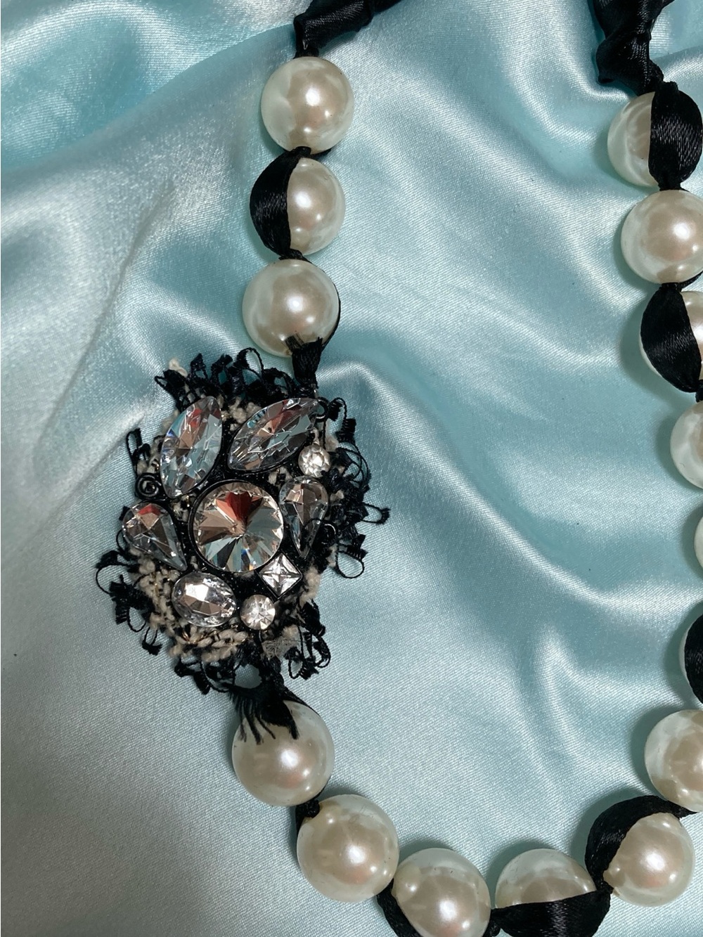 Chico's Pearl Necklace with Black Ribbon & Crystal Brooch New